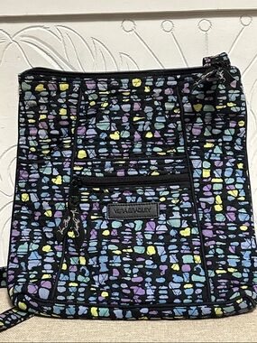 Vera Bradley large mailbag